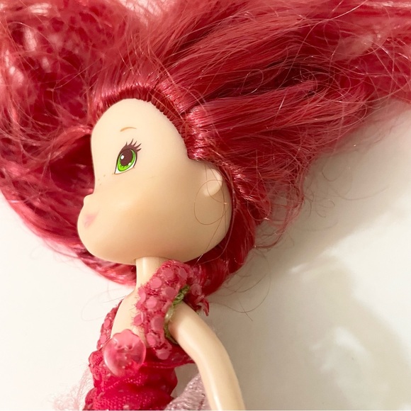 Strawberry Shortcake Doll 5” Tall - Picture 13 of 16